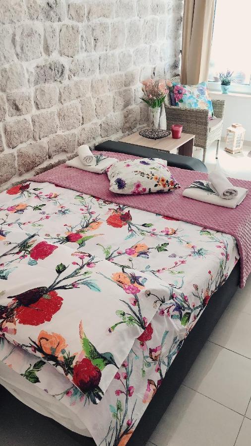 Studio Apartment Legcevic Каштела Екстер'єр фото